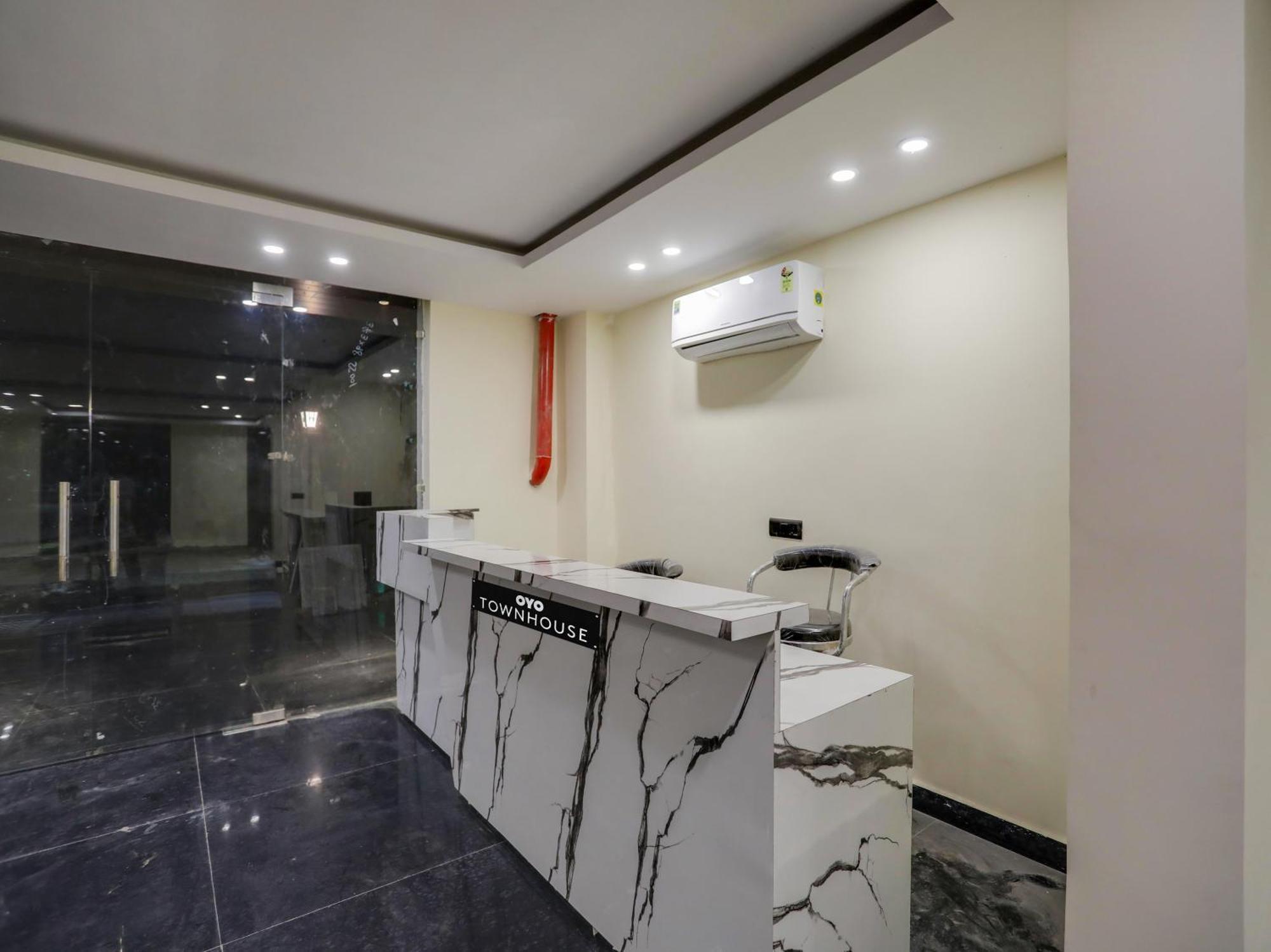 Townhouse Magnolia Corporate Stays Гургаон Экстерьер фото
